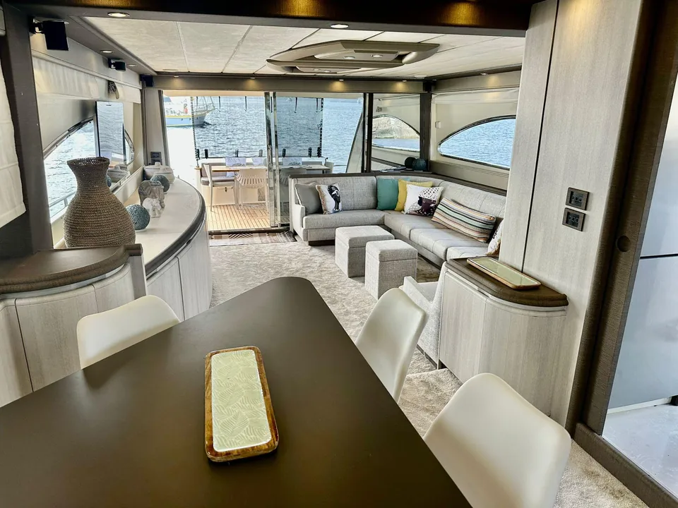 Astondoa 80 · Mazu — view 7