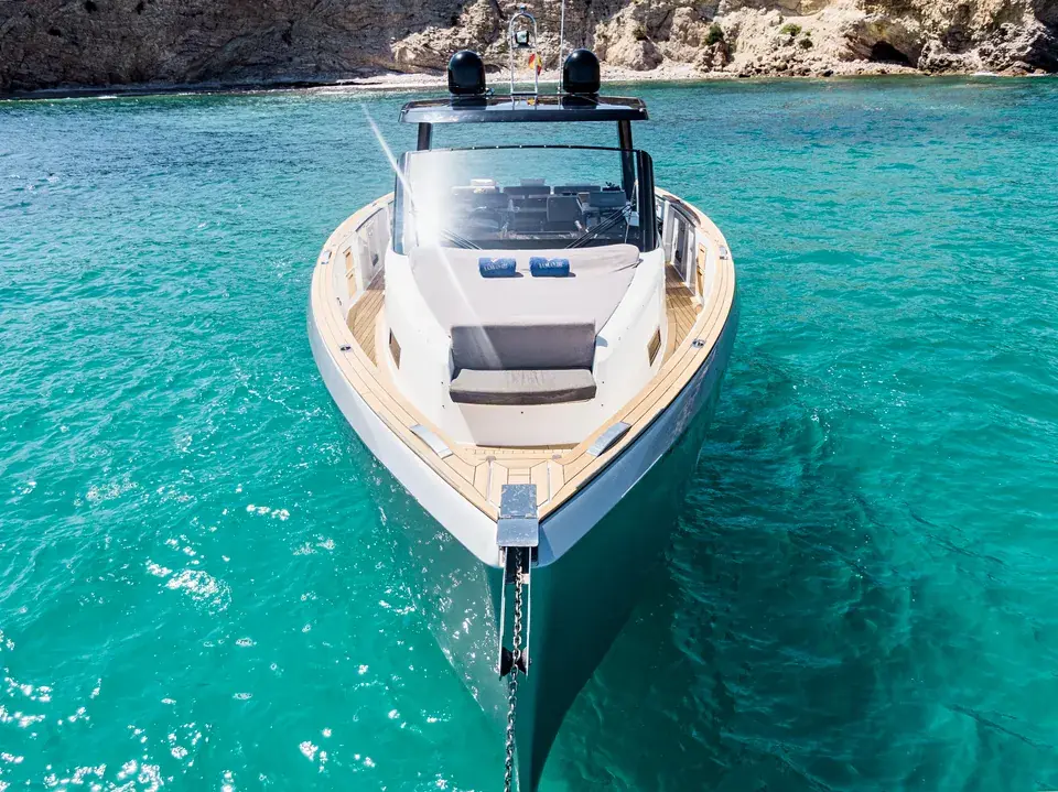 Fjord 52 · Lolo III — view 7