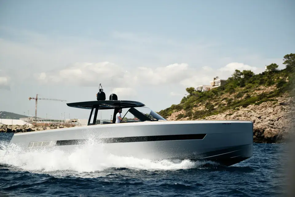 Fjord 52 · Lolo III — view 10