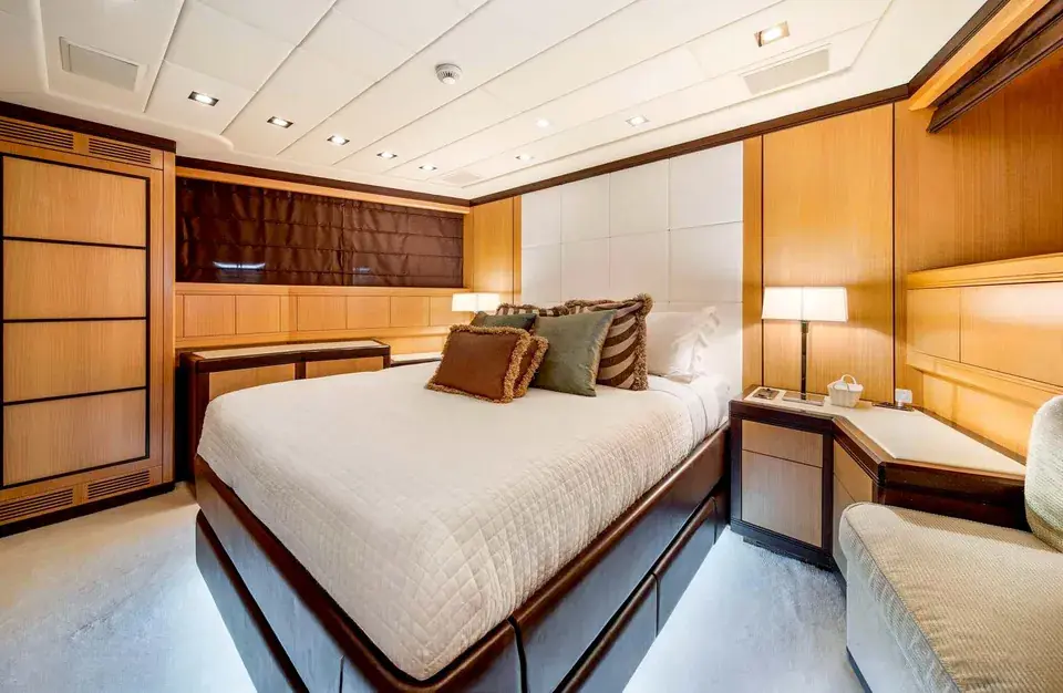 Mangusta 105 · Daya — view 9