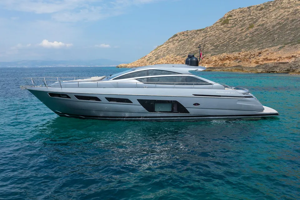 Pershing 6X · Dr. No — view 2