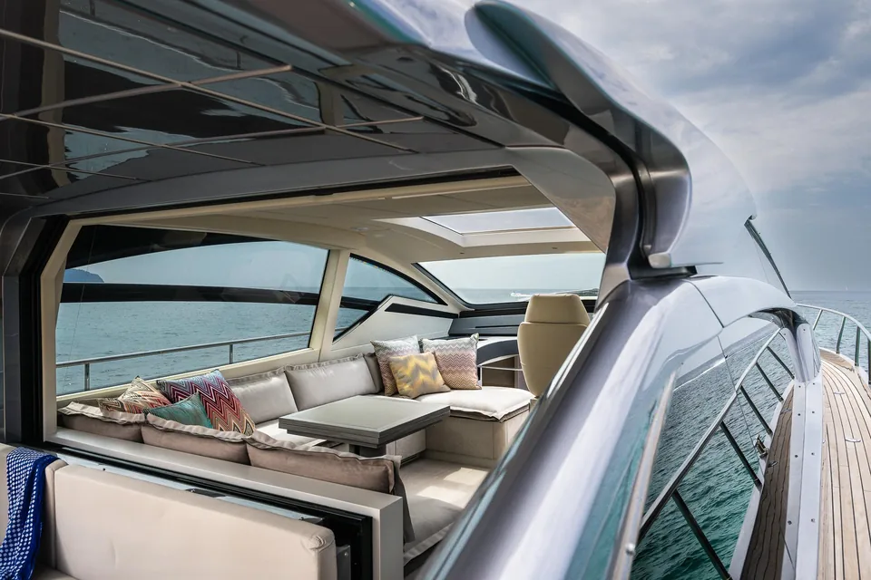 Pershing 6X · Dr. No — view 9