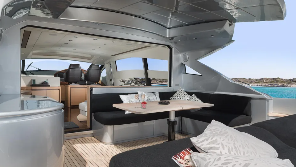 Pershing 72 · Sensation — view 6