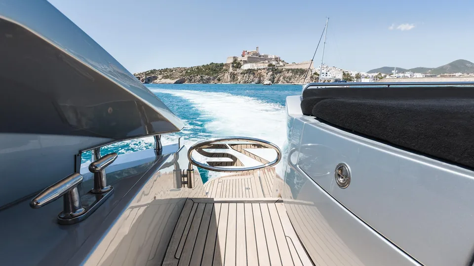 Pershing 72 · Sensation — view 7