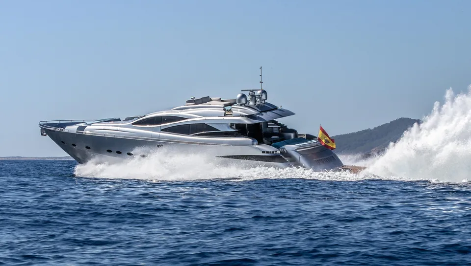 Pershing 90 · Inspiration — view 1