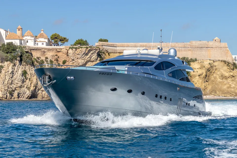 Pershing 90 · Inspiration — view 2