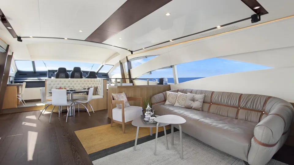 Pershing 90 · Inspiration — view 11