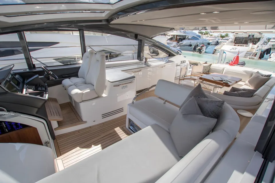 Princess V58 · Chloe — view 6