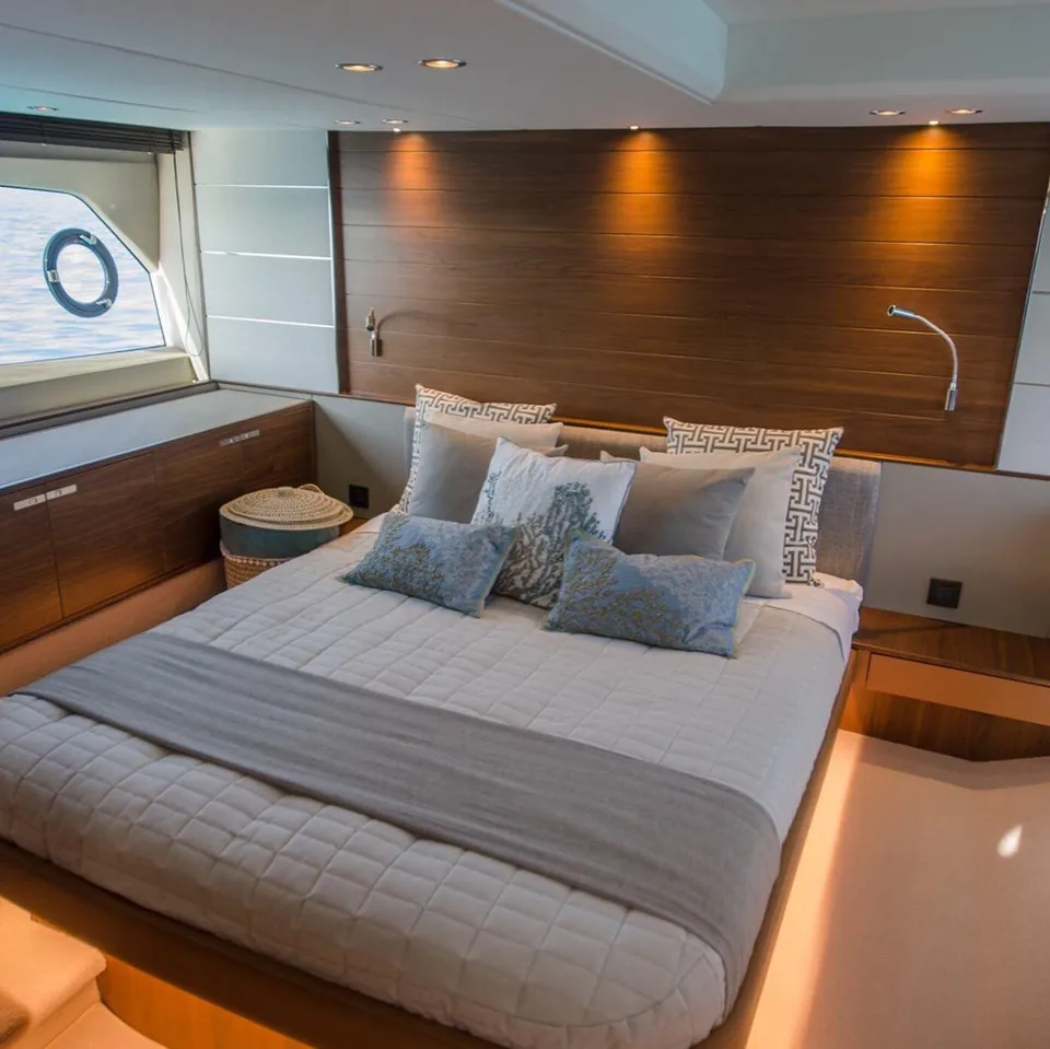Princess V58 · Chloe — view 12