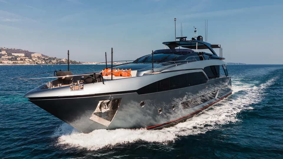 Riva Argo 90 · Ella — view 1