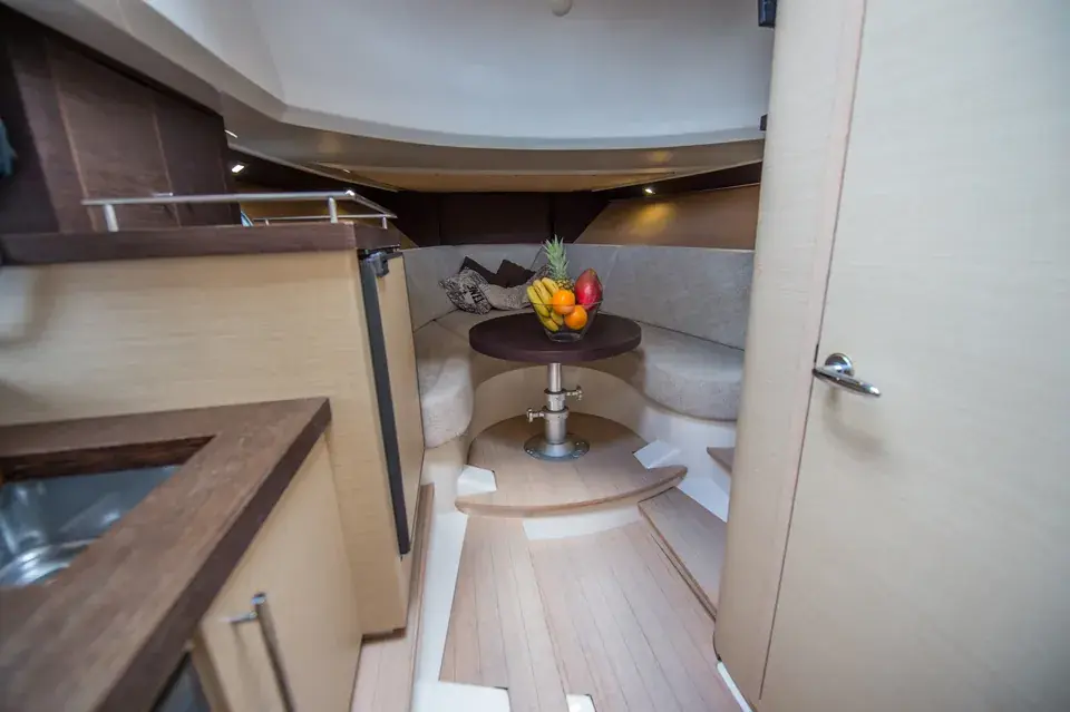 Sessa Key Largo 30 · Pantera Rosa — view 10