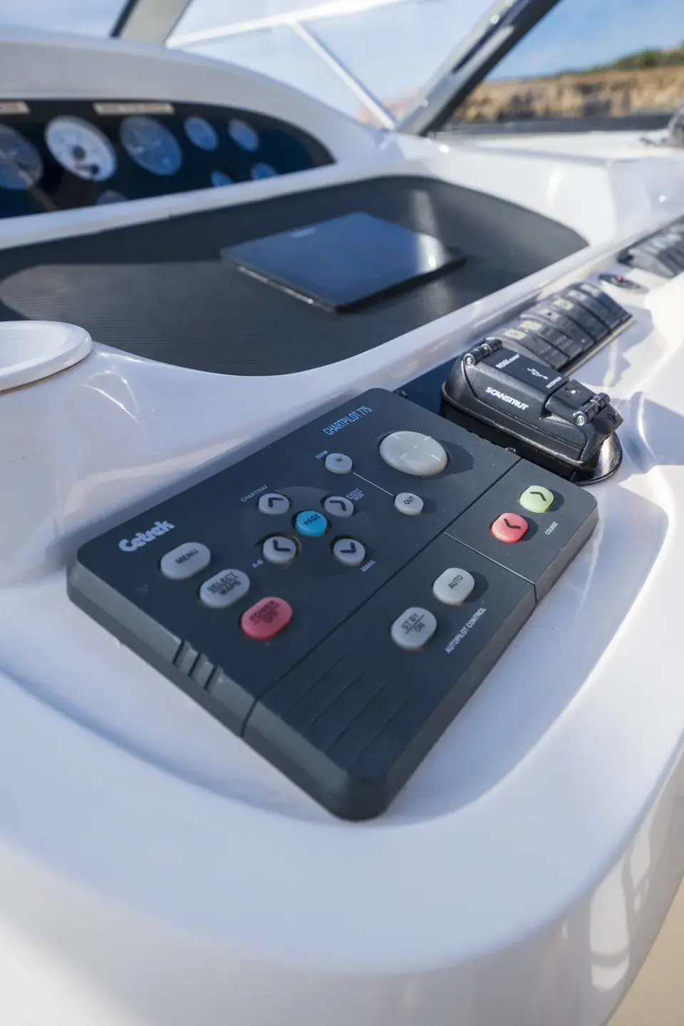Sunseeker Camargue 50 · Sami 2 — view 10