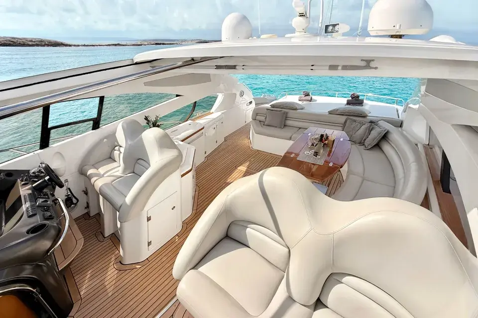 Sunseeker Predator 68 · Talan — view 7