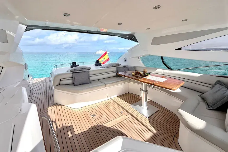 Sunseeker Predator 68 · Talan — view 8