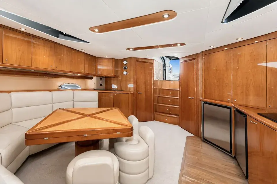 Sunseeker Predator 68 · Talan — view 9
