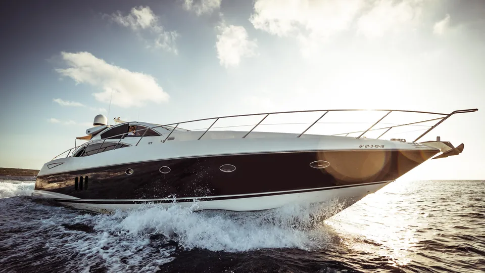 Sunseeker Predator 72 · Number 9 — view 2