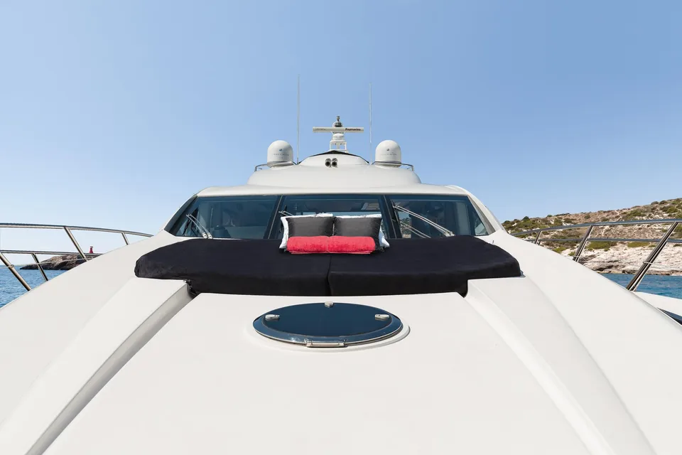 Sunseeker Predator 74 · Black Jax — view 3