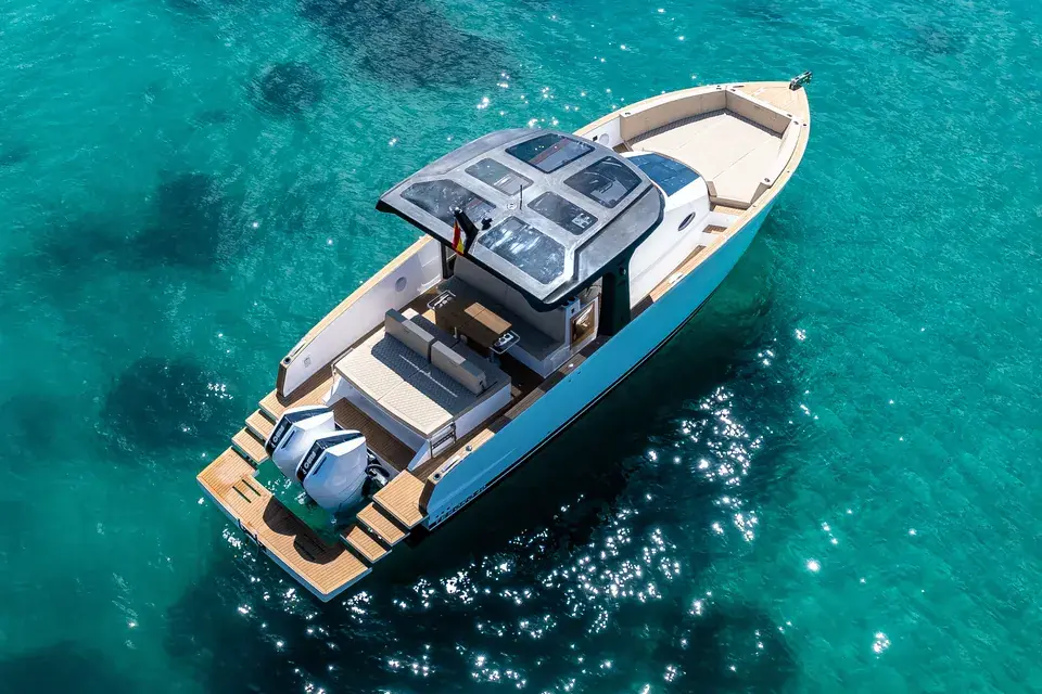 Tesoro T40 Outboard · Joya — view 7