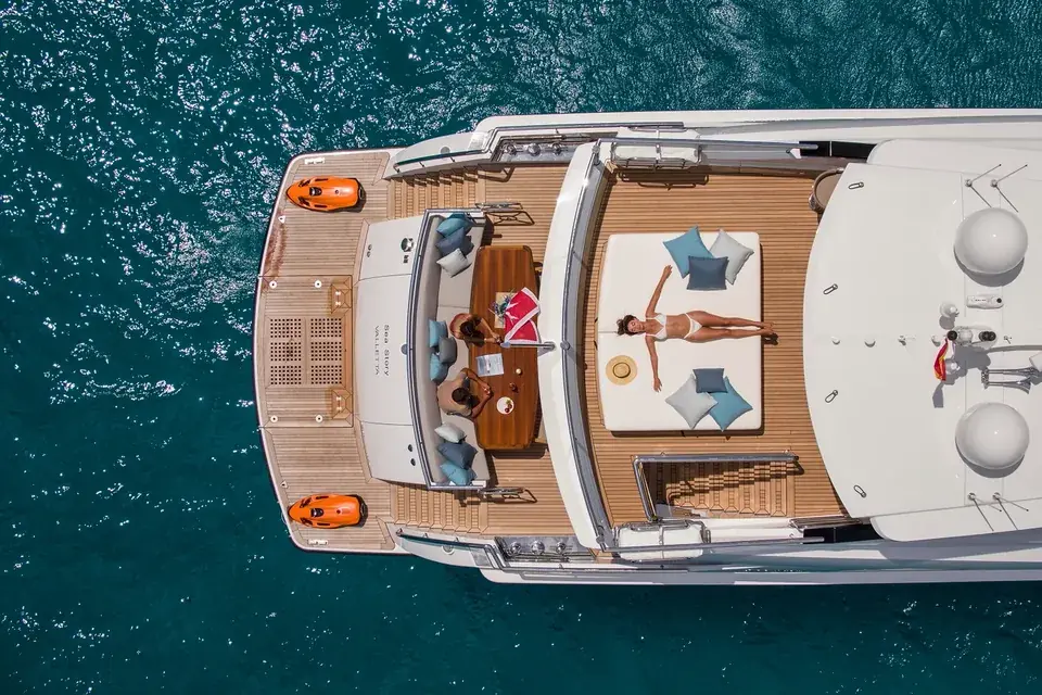 VANQUISH 82