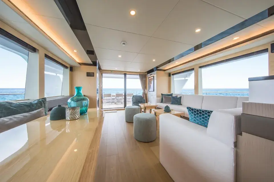 VANQUISH 82 — vista 6