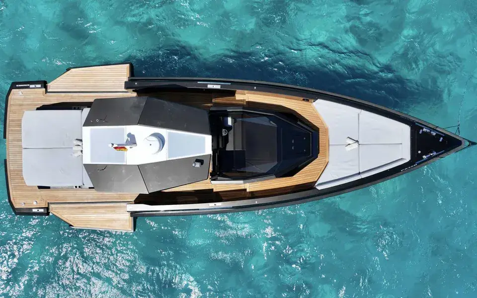 WALLY TENDER 48 — vista 10